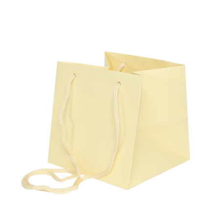 17x17cm Cream Hand Tie Bag