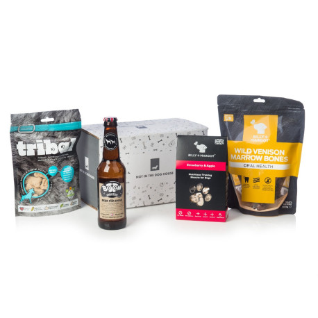 Bottom Sniffer Dog Beer & Bones Dog Treat Gift Set