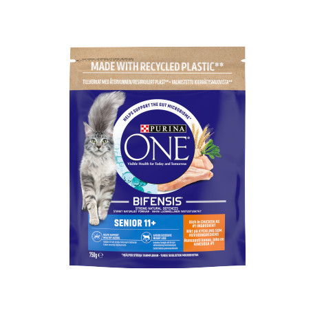 Purina ONE 11+ Dry Cat Food Rich in Chicken 750g