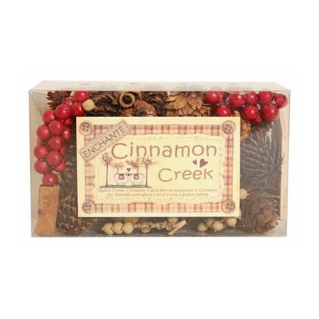 Cinnamon Creek Berry & Cone Box