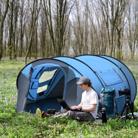 Outsunny 4-5 Person Pop-up Camping Tent Family Tent w/ 2 Mesh Windows & PVC Windows Portable Carry Bag for Outdoor Trip, Sky Blu