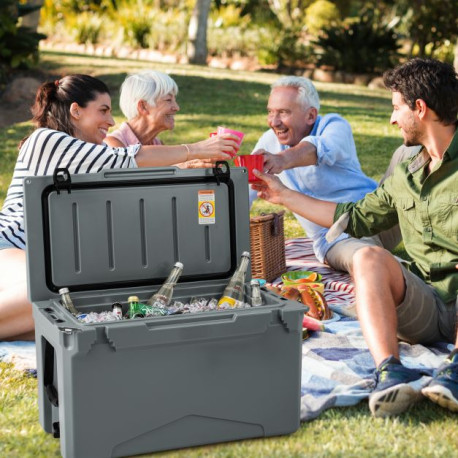 47L Portable Rotomolded Cooler with Integrated Cup Holders